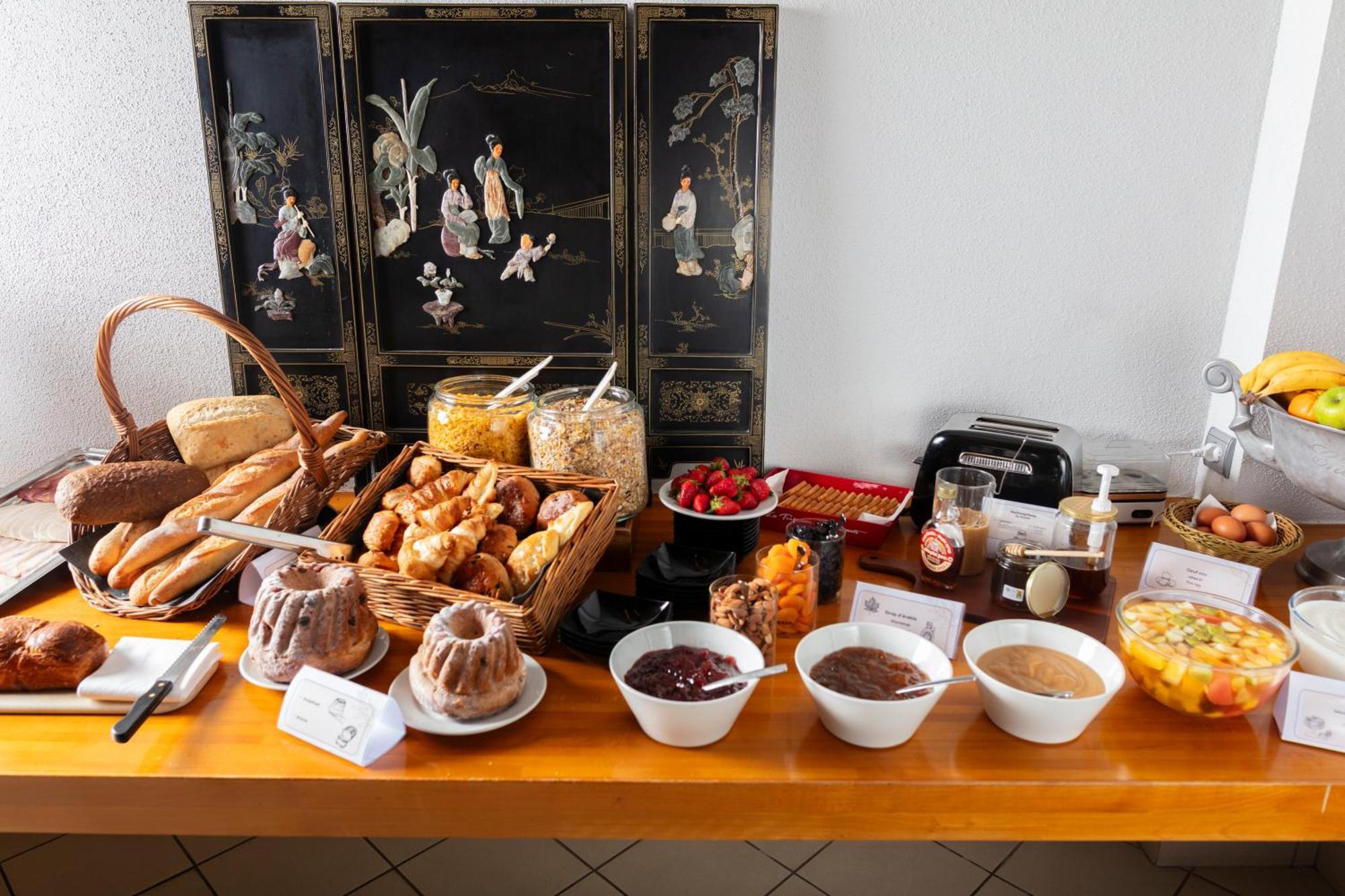 Hotel Restaurant La Vallee Noble, Proche Eguisheim Colmar Сульцмат Экстерьер фото